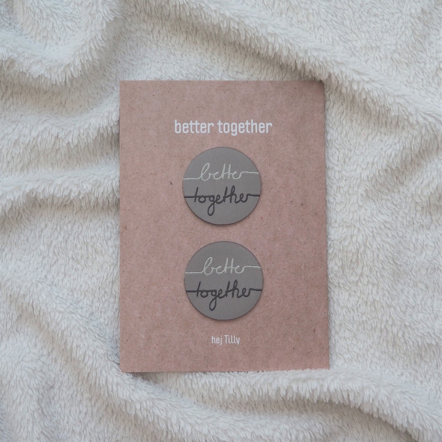 BETTER TOGETHER Patch zum Aufbügeln, Grau